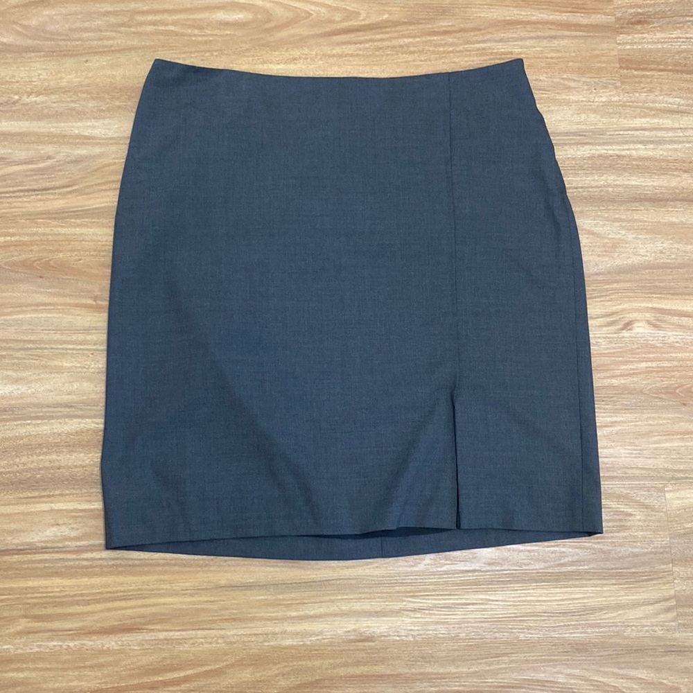 MM Lafleur Gray Pencil Skirt